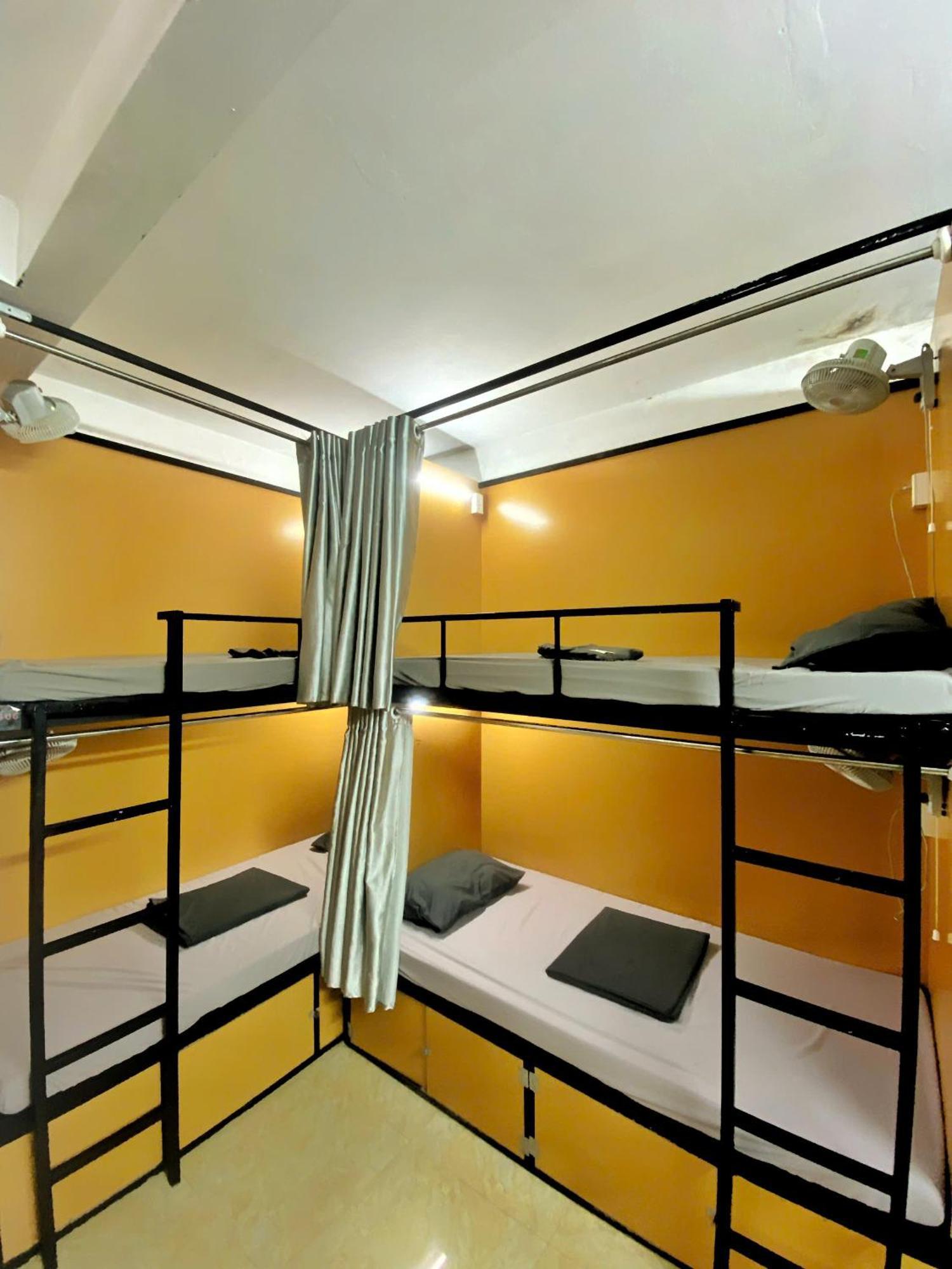 Hanoi New Comb Hostel Buitenkant foto